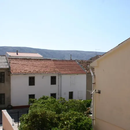 Guest house Apartments And Rooms By The Sea Pag - 6311 Pag Town