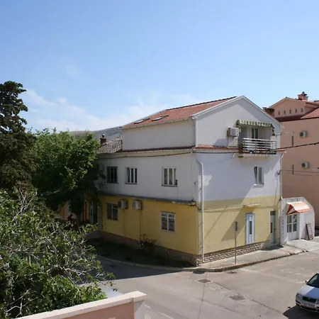Apartments And Rooms By The Sea Pag - 6311 Guest house Pag Town