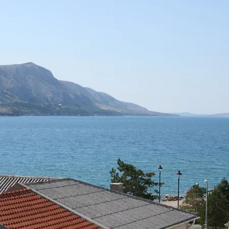 Apartments And Rooms By The Sea Pag - 6311 Guest house