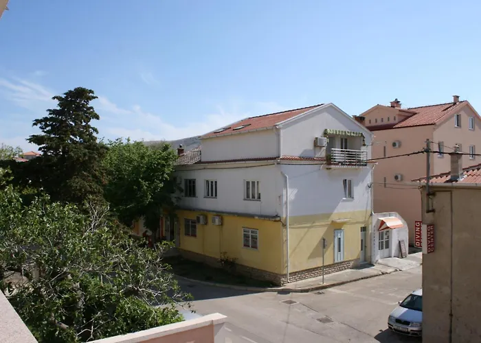 Apartments And Rooms By The Sea Pag - 6311 Πανσιόν Pag Town