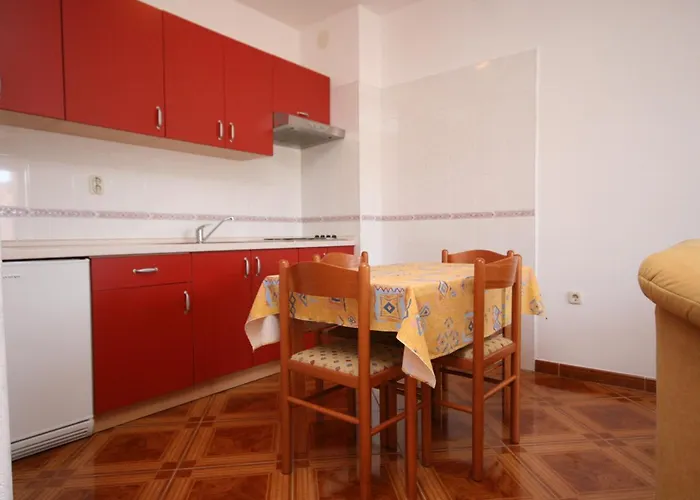 Πανσιόν Apartments And Rooms By The Sea Pag - 6311 Pag Town